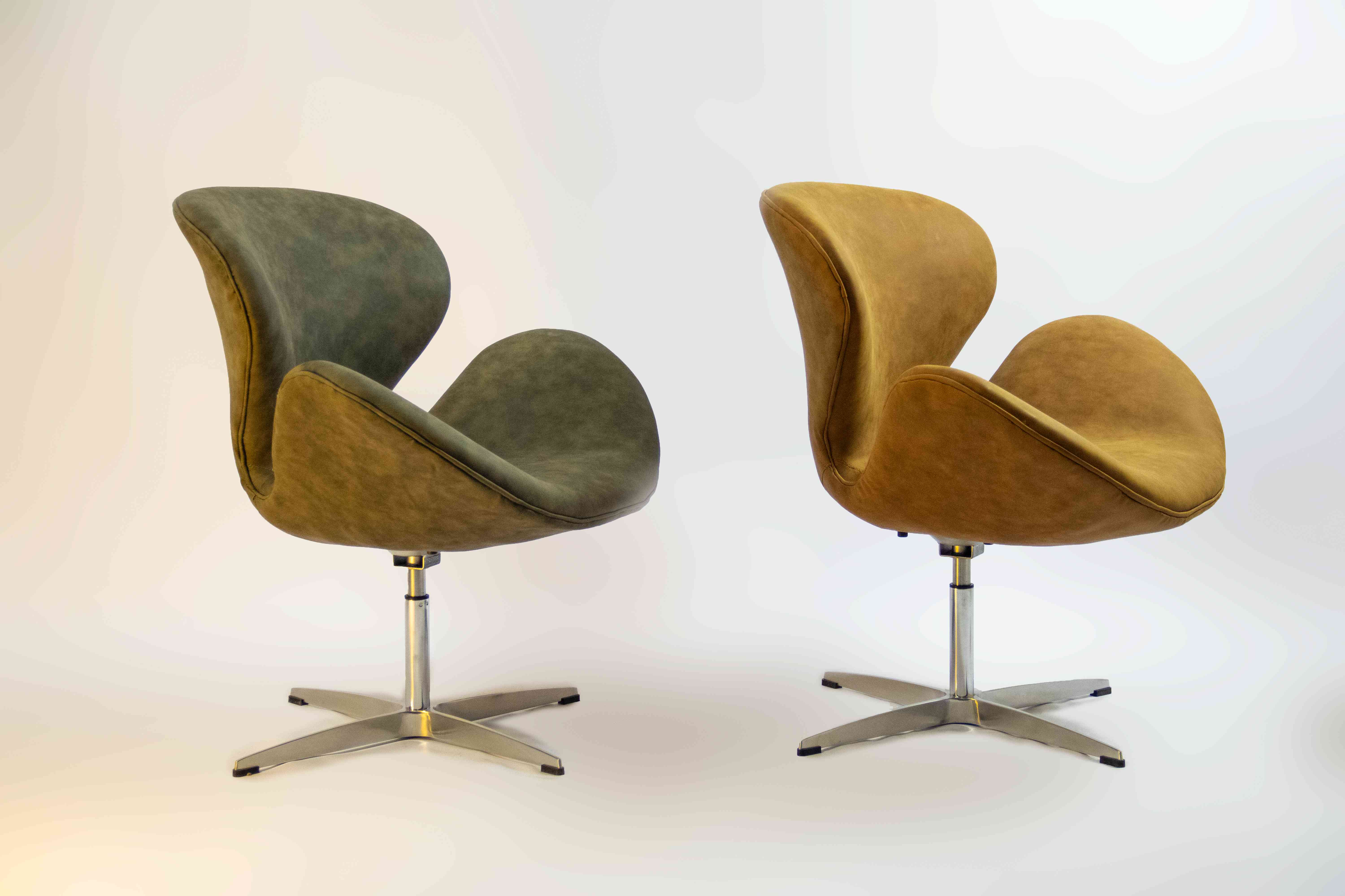 Swan Chair Side View