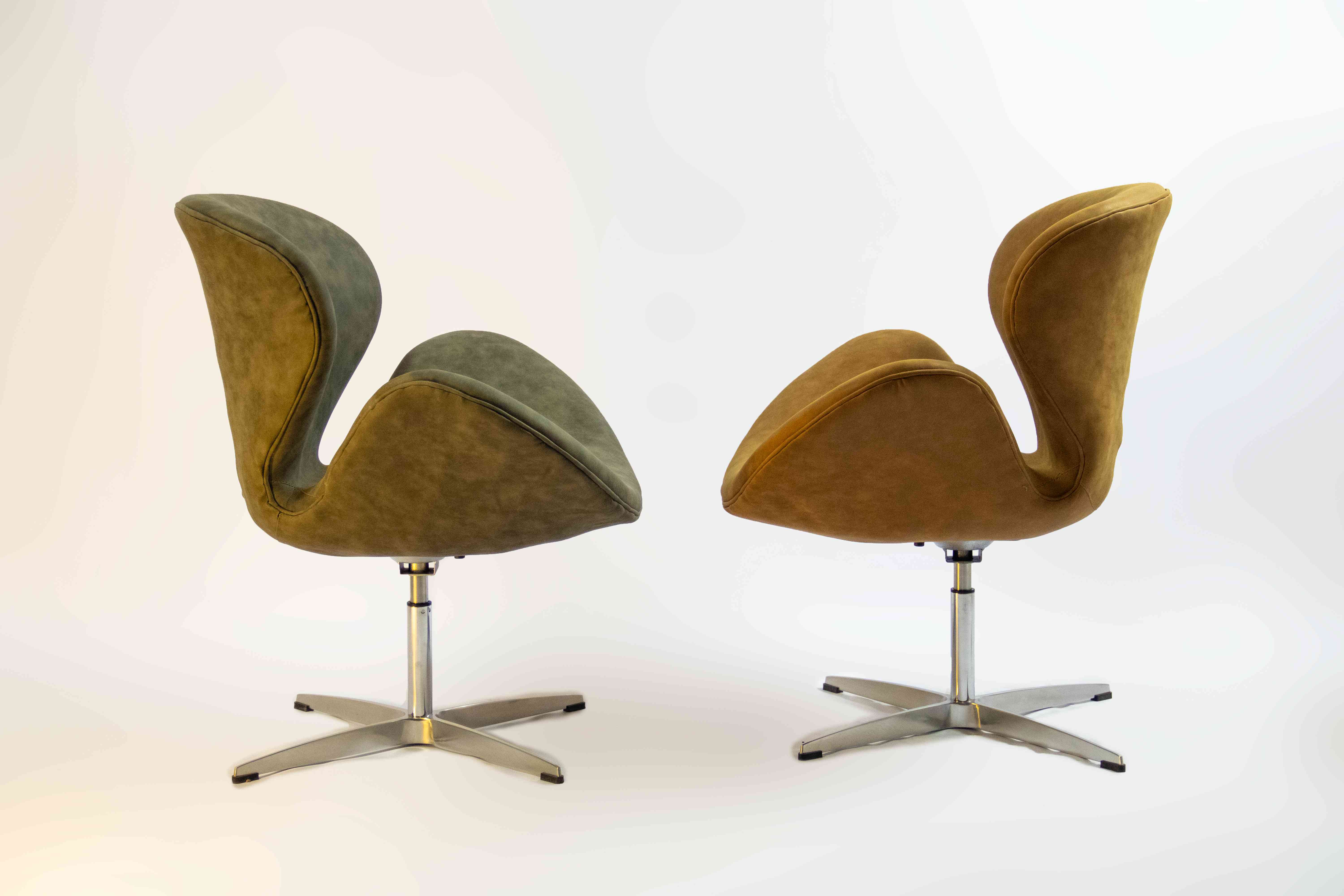 Swan Chair Back View